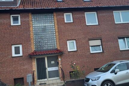 ALT-GARBSEN, sanierte 2-Zimmer-Dachgeschoßwohnung 2 zimmer