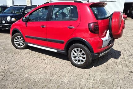 VW Fox 64.000 km 7.750 &euro; Garbsen 30827