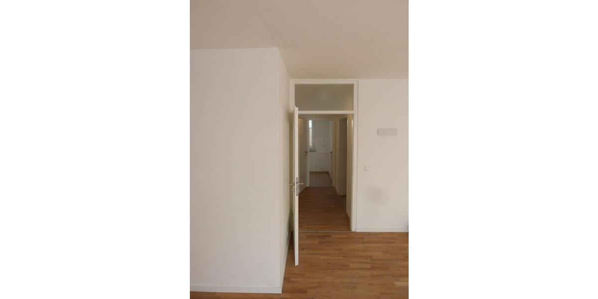 von privat: maschseenah und kernsaniert 2 zimmer