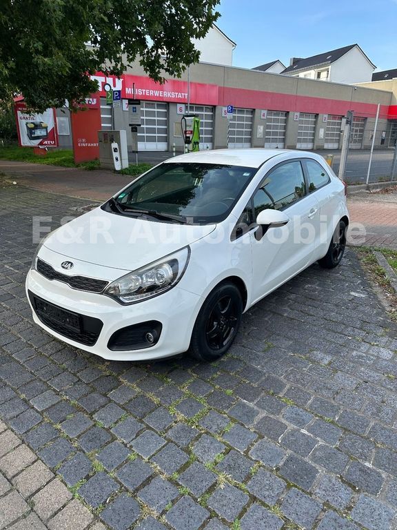 Kia Rio 119.000 km 4.990 € Laatzen 30880