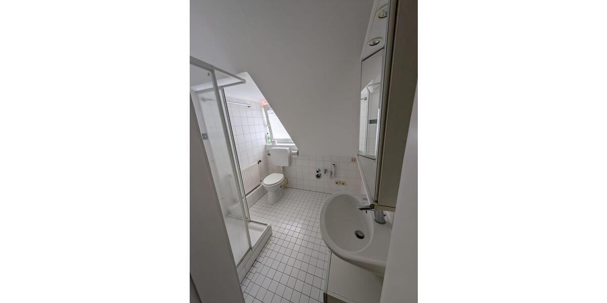 Dachgeschoßwohnung Hannover Ricklingen - 3.5 Zimmer, 55 m&sup2;, 170.000&euro; | Angebot:26931667