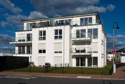 Lichtdurchfluteter Neubau-Traum zum Erstbezug - mit Südwestbalkon und großzügigem Wohngefühl