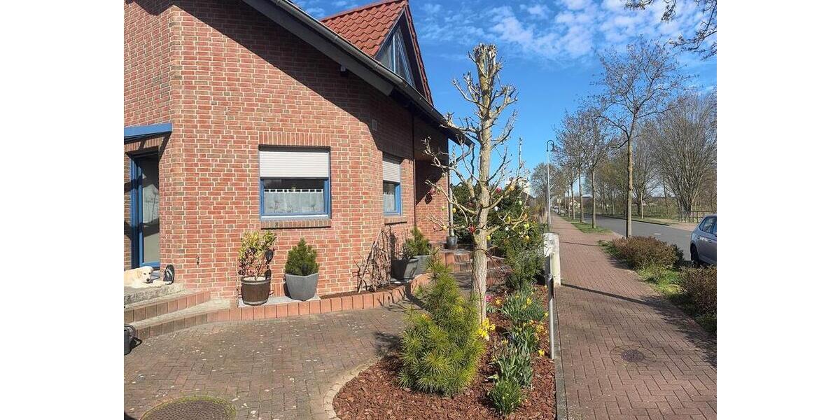 Doppelhaushälfte Neustadt am Rübenberge - 5 Zimmer, 134 m&sup2;, 435.000&euro; | Angebot:26485561