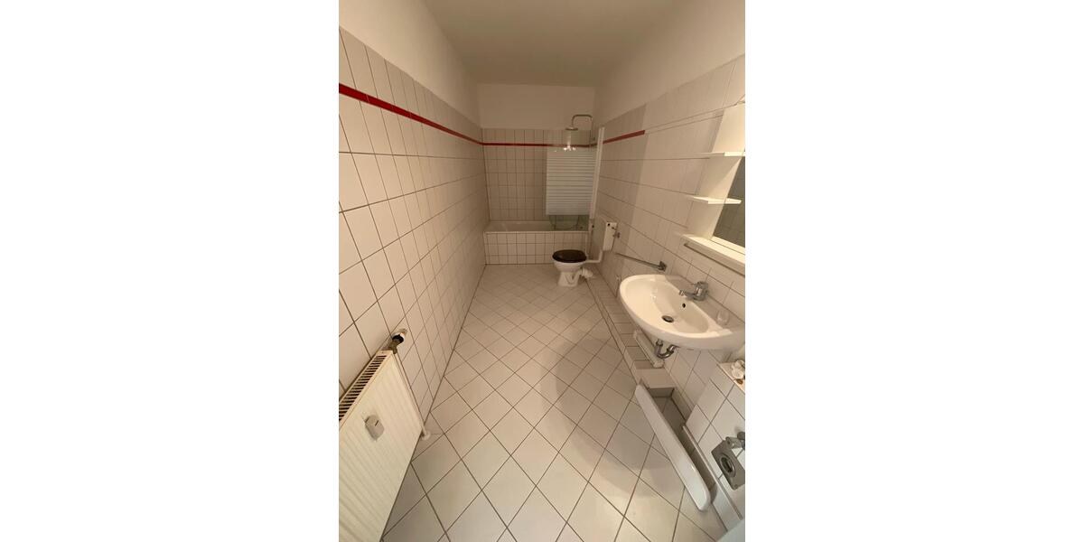 Etagenwohnung Ronnenberg - 2 Zimmer, 66 m&sup2;, 660&euro; | Angebot:25886890