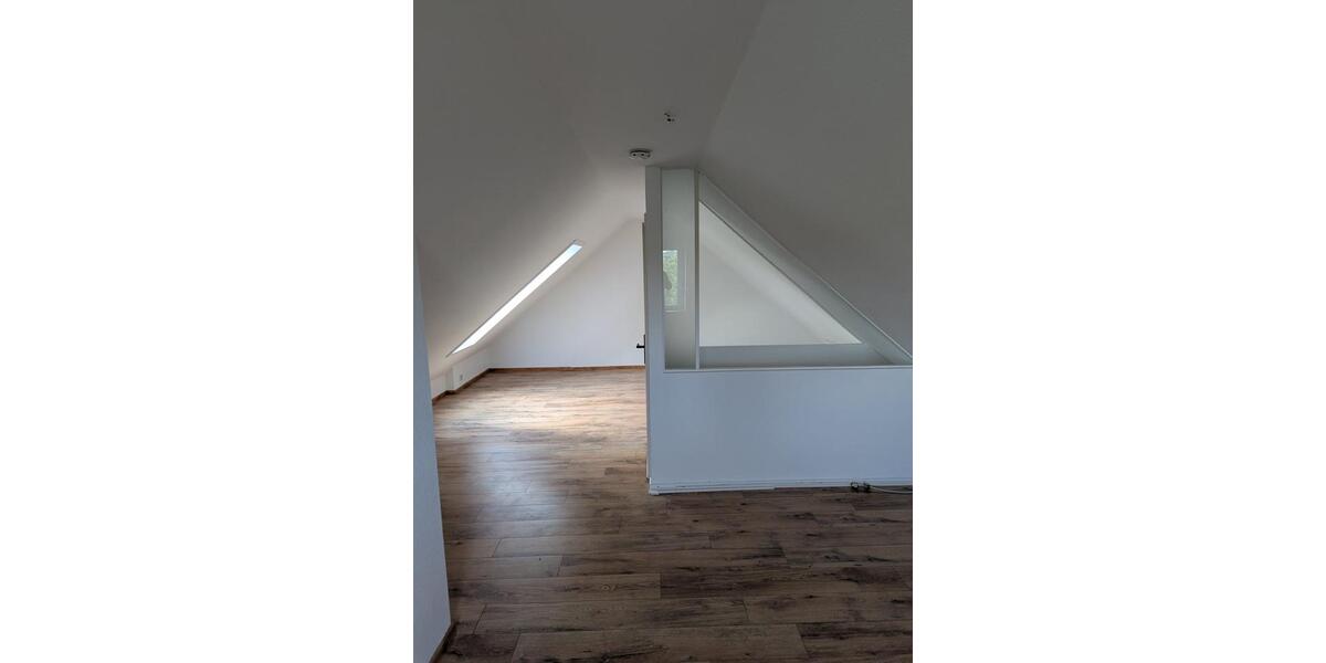 Maisonettenwohnung Algermissen - 4 Zimmer, 94 m&sup2;, 825&euro; | Angebot:25402859