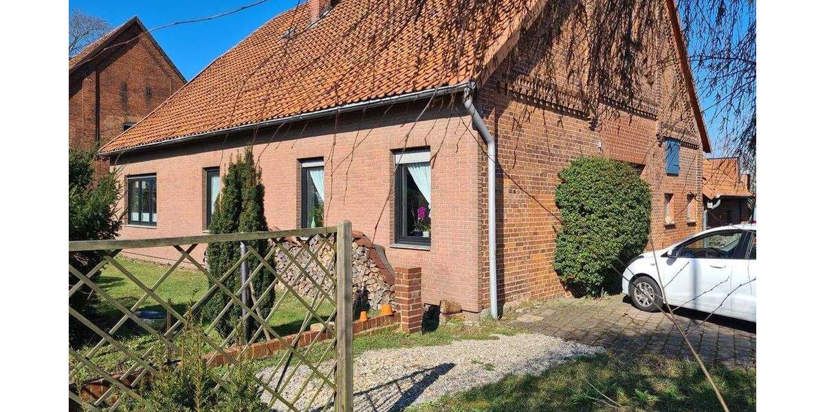 Einfamilienhaus Garbsen Horst - 5 Zimmer, 135 m&sup2;, 330.000&euro; | Angebot:25671345