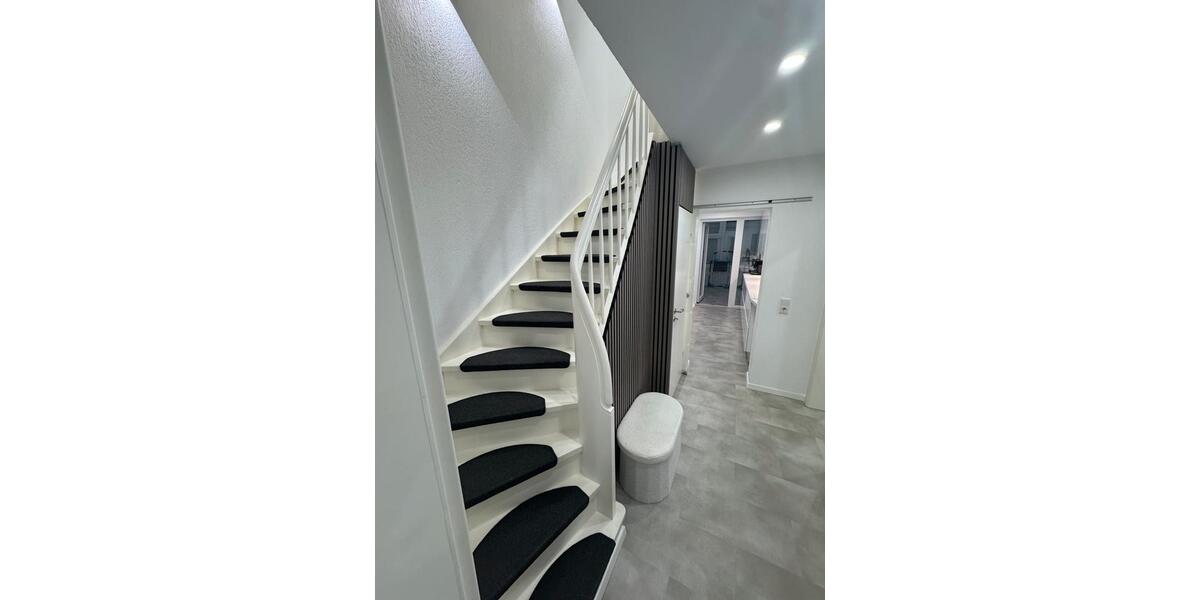 Reihenhaus Hannover Ricklingen - 7 Zimmer, 168 m&sup2;, 499.000&euro; | Angebot:27073257