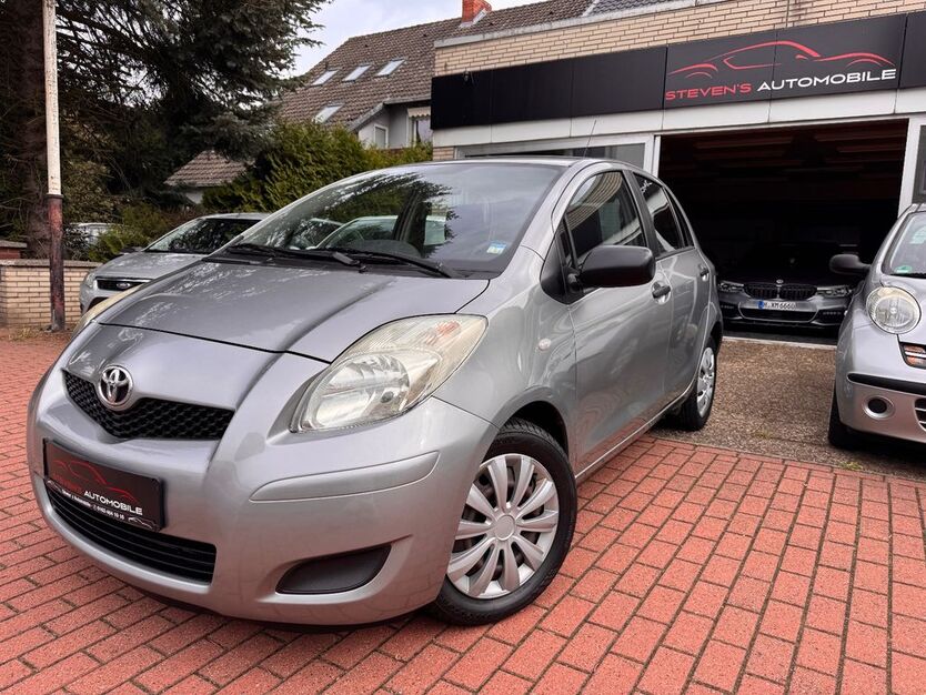 Toyota Yaris 61.350 km 5.590 € Seelze 30926
