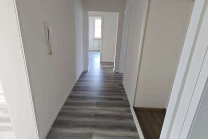 Wohnung Hannover Misburg-Nord - 4 Zimmer, 100 m&sup2;, 956&euro; | Angebot:27663208