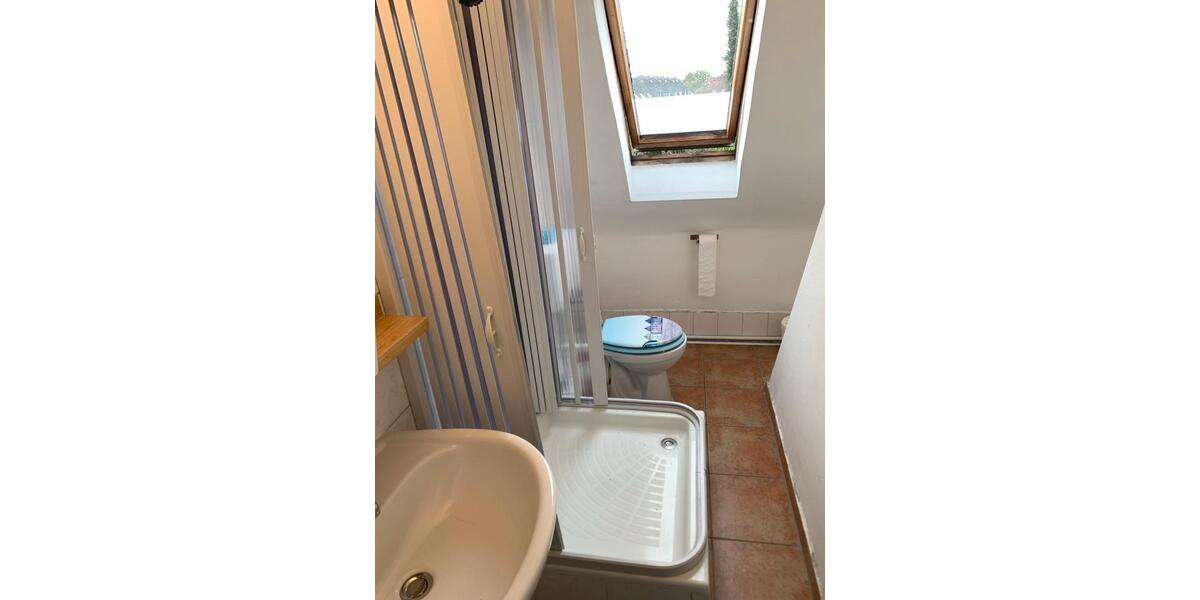 Dachgeschoßwohnung Hannover Herrenhausen-Stöcken - 3 Zimmer, 56 m&sup2;, 880&euro; | Angebot:25505802