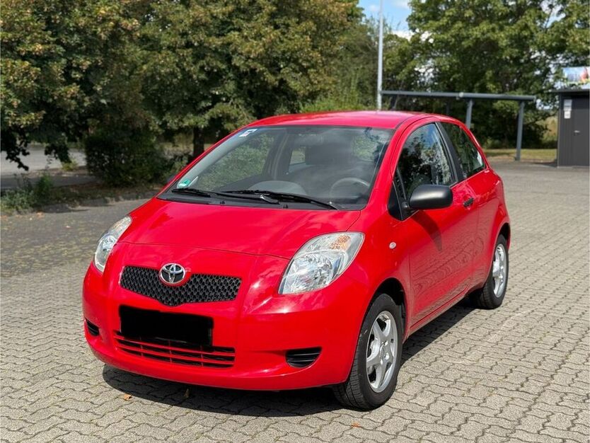 Yaris