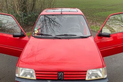Peugeot 205