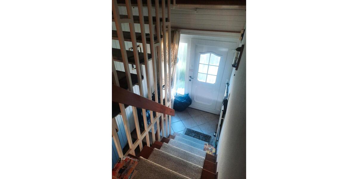 Reihenhaus Isernhagen - 4 Zimmer, 94 m&sup2;, 1.600&euro; | Angebot:25246224