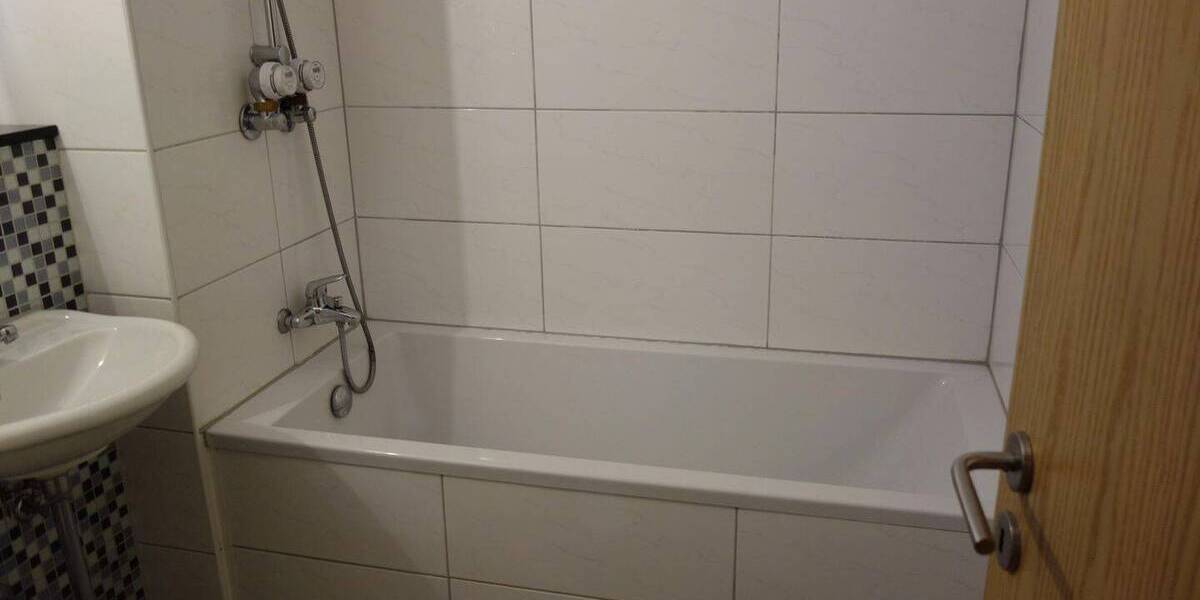 Etagenwohnung Hannover Stöcken - 2 Zimmer, 67 m&sup2;, 195.000&euro; | Angebot:26542584
