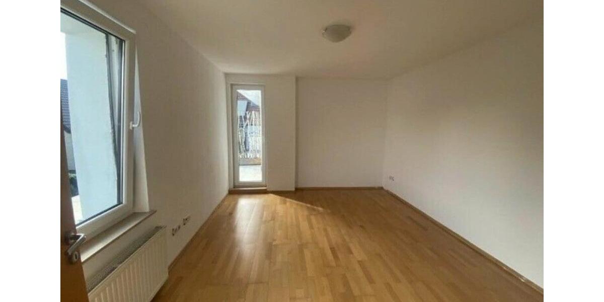 Etagenwohnung Hannover Herrenhausen-Stöcken - 3.5 Zimmer, 100 m&sup2;, 1.000&euro; | Angebot:26634947