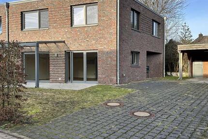 Wohntraum in bester Lage: Moderne Doppelhaushälfte in neuwertigem Zustand 4 zimmer