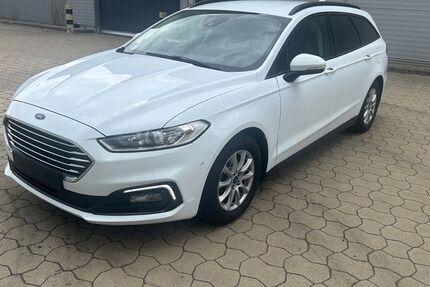 Ford Mondeo 170.500 km 8.990 &euro; Burgwedel 30938