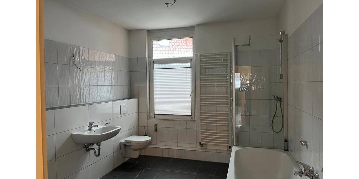 Etagenwohnung Hannover Linden-Limmer - 3 Zimmer, 87 m&sup2;, 1.115&euro; | Angebot:25434100