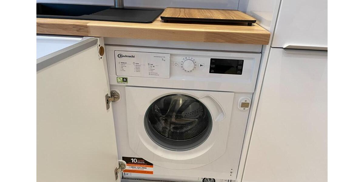 --Provisionsfrei-- Sanierte Traumwohnung - Einziehen &Wohlfühlen 2 zimmer