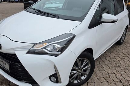 Toyota Yaris 114.700 km 9.990 &euro; Hildesheim 31137