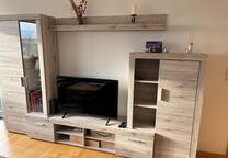 Zwischenmiete: Möblierte 2-Zimmer-Wohnung mit Balkon
