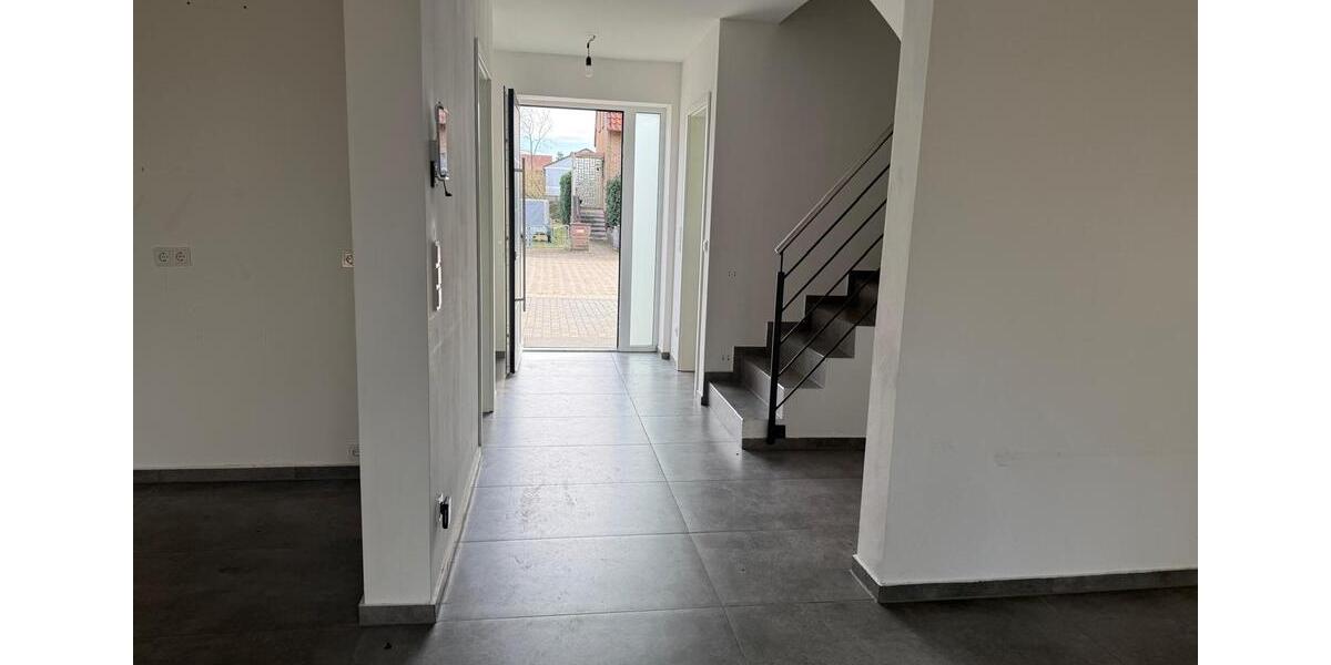 Reihenhaus Burgdorf - 5 Zimmer, 130 m&sup2;, 1.400&euro; | Angebot:26586244