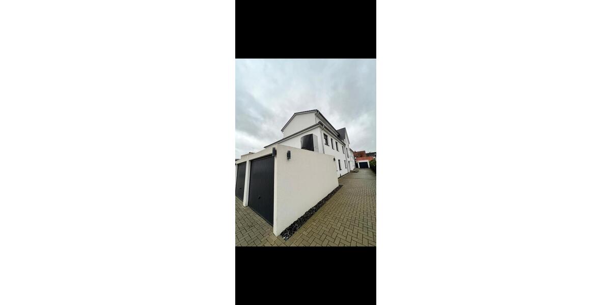 Garagen / Stellplätze Seelze - 100&euro; | Angebot:25325146