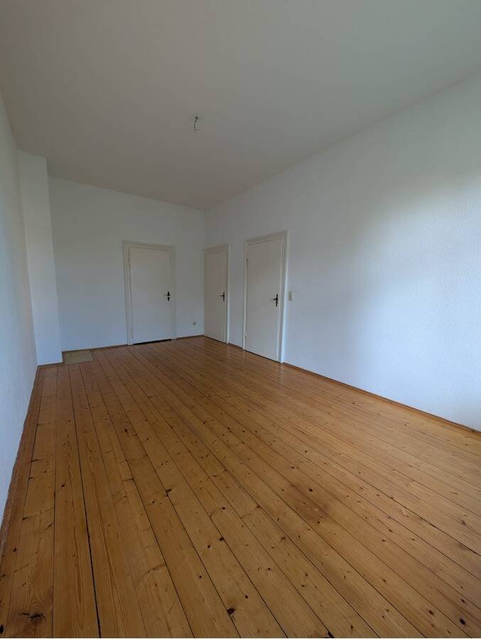 Attraktive 5-Zimmer-Wohnung mit Balkon in der Hildesheimer Oststadt