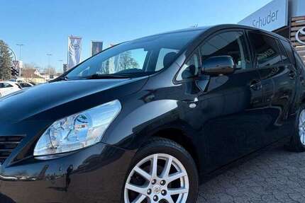 Toyota Verso 142.500 km 8.990 &euro; Hildesheim 31137
