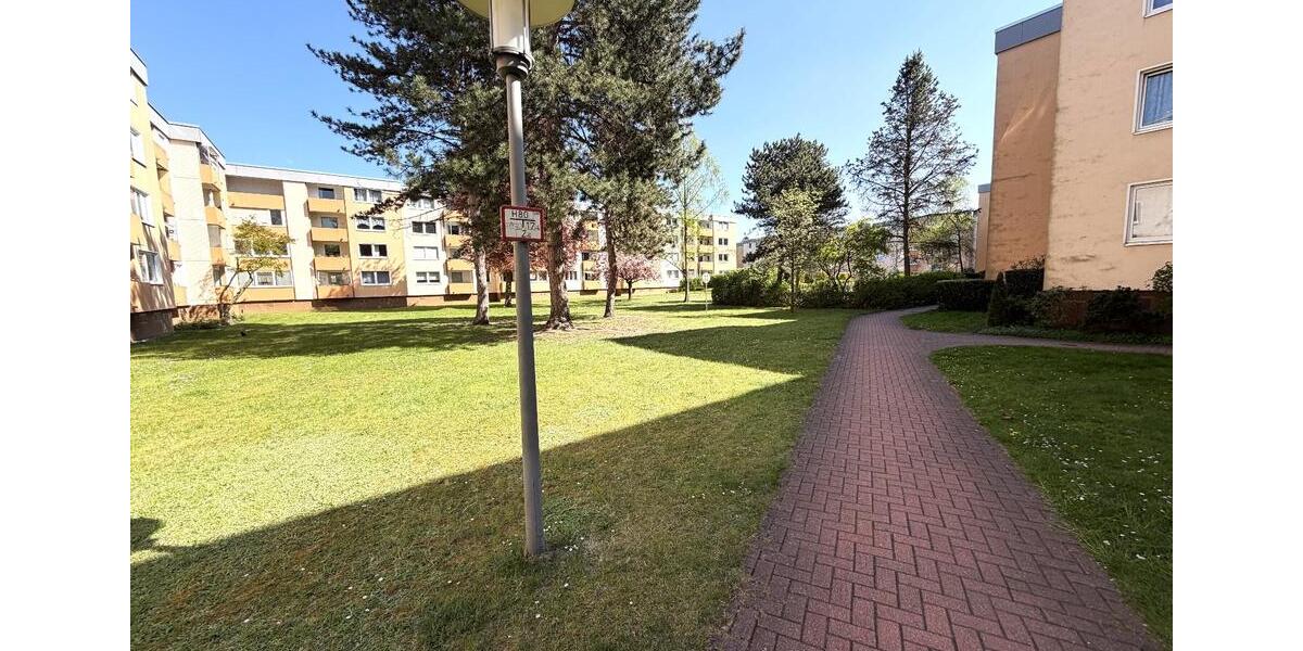 Etagenwohnung Hannover Bothfeld-Vahrenheide - 4 Zimmer, 84 m&sup2;, 900&euro; | Angebot:26386037