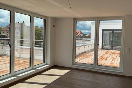 Exklusives Penthouse 124qm Erstbezug KFW40+ QNG