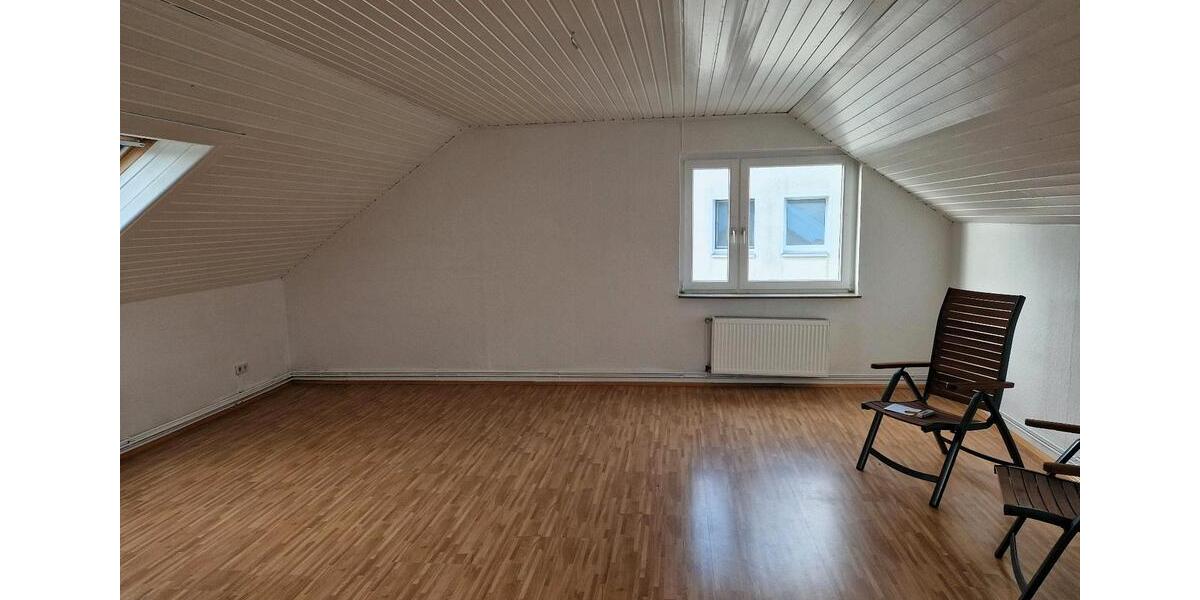 Dachgeschoßwohnung Pattensen - 2 Zimmer, 65 m&sup2;, 625&euro; | Angebot:25840770