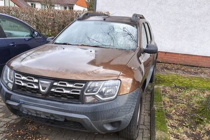 Dacia Duster 79.000 km 7.200 &euro; Hannover 30657