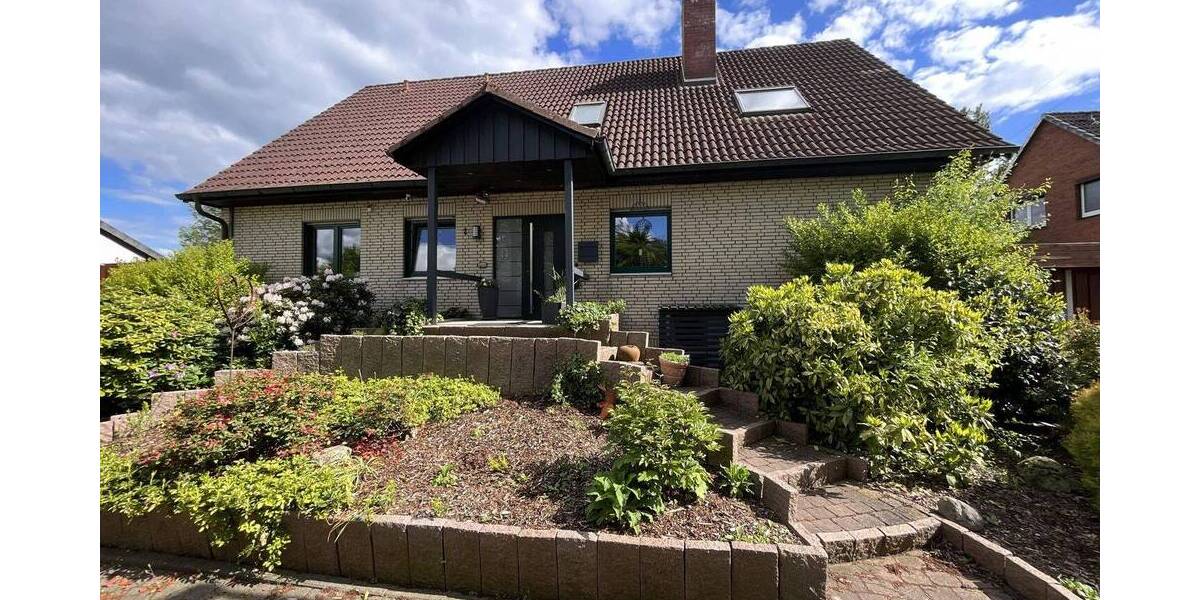 Einfamilienhaus Isernhagen Kirchhorst - 5 Zimmer, 196 m&sup2;, 678.000&euro; | Angebot:26841559