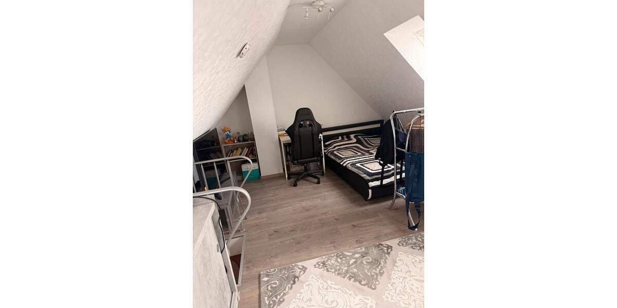 Maisonettenwohnung Hannover Herrenhausen-Stöcken - 4 Zimmer, 92 m&sup2;, 250.000&euro; | Angebot:23717482