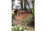 Einzigartiges Waldgrundstück mit Wochenendhaus und Teichzugang