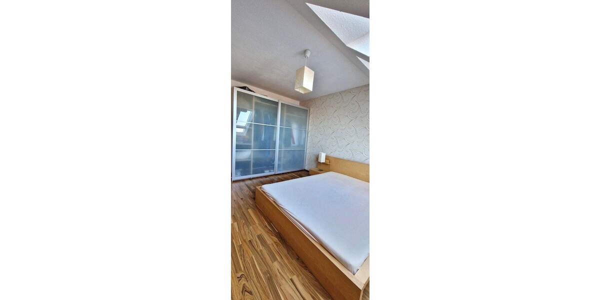 Moderne 4,5-Zimmer Wohnung, Traumhafte Aussicht, Garage, Provisionsfrei! 4 zimmer