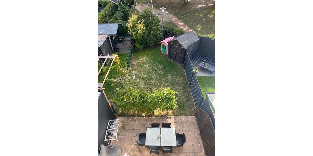 Reihenhaus Garbsen - 5 Zimmer, 140 m&sup2;, 1.780&euro; | Angebot:27607082