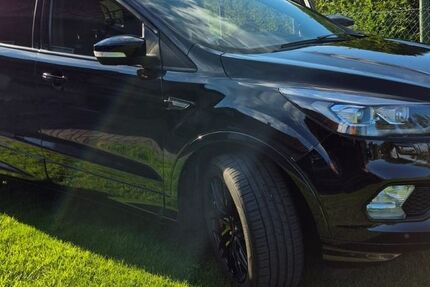 Ford Kuga 54.065 km 18.000 € Garbsen 30826