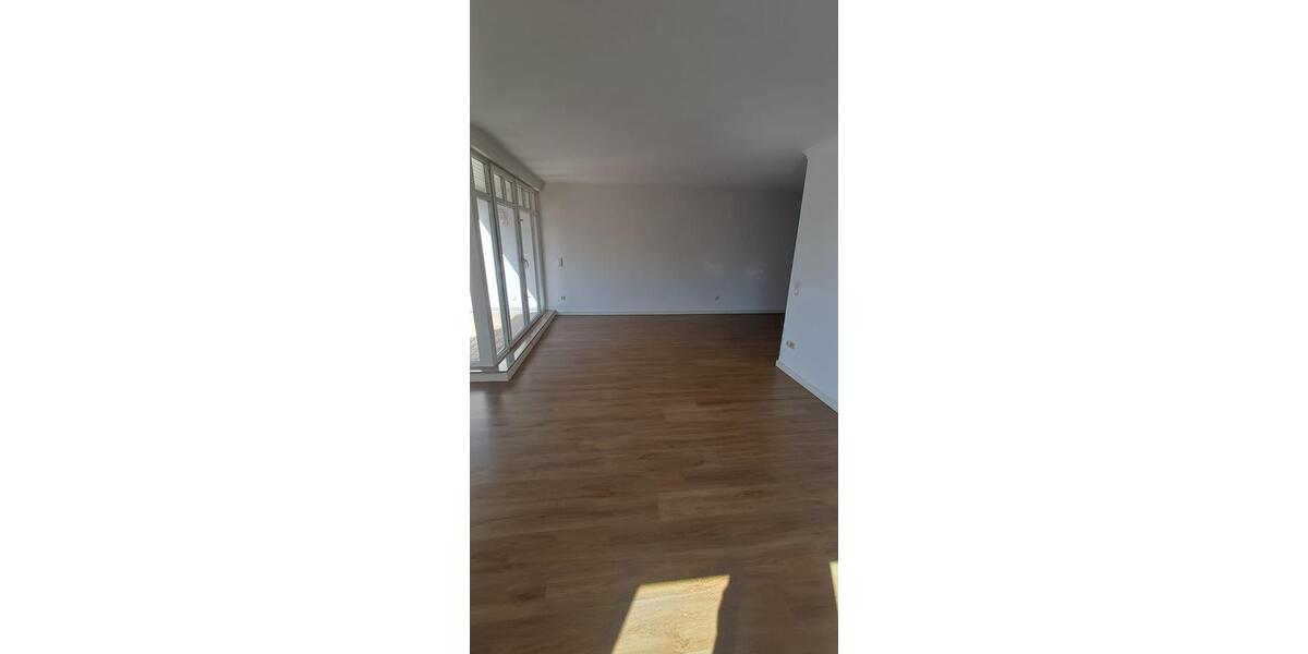 Etagenwohnung Langenhagen Engelbostel - 4 Zimmer, 120 m&sup2;, 1.190&euro; | Angebot:26365605