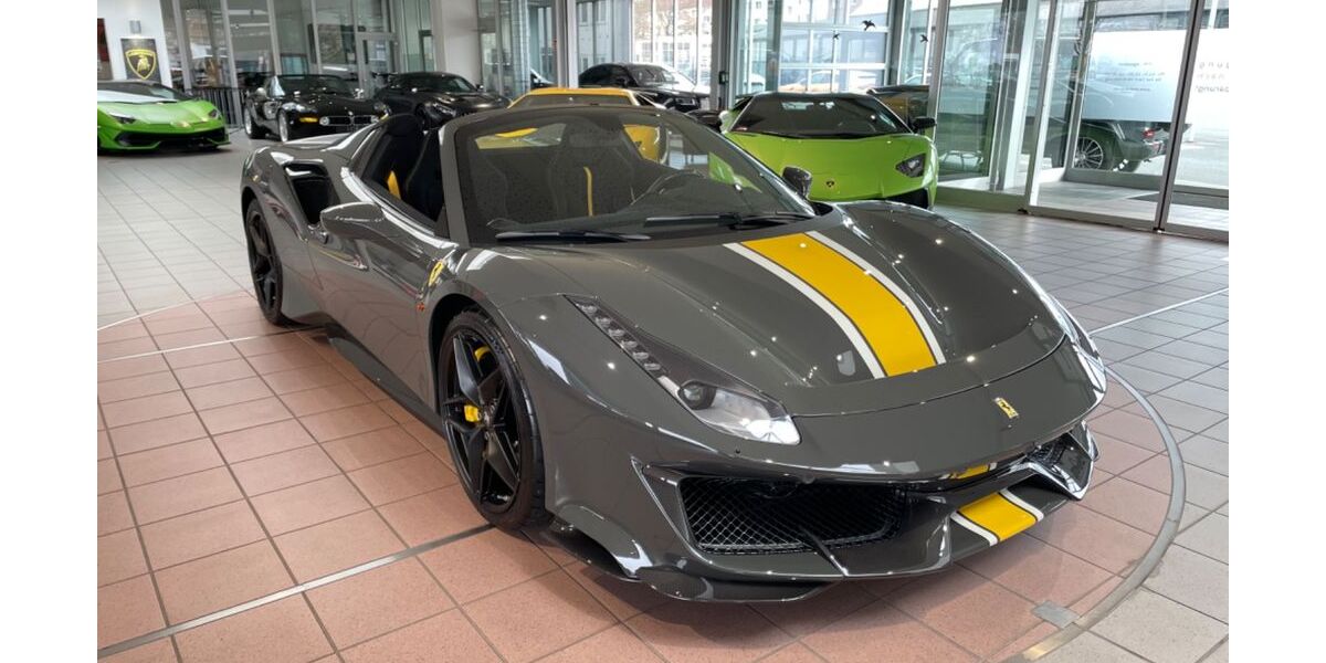 Ferrari 488 Pista 8.491 km 609.900 € Hannover 30655