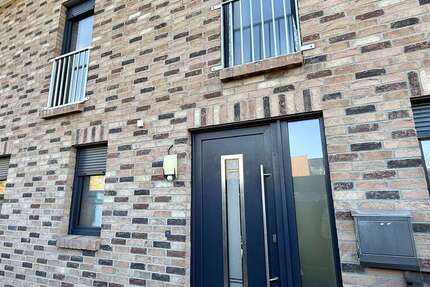 Haus Neustadt am Rübenberge - 5 Zimmer, 150 m&sup2;, 1.500&euro; | Angebot:26136709