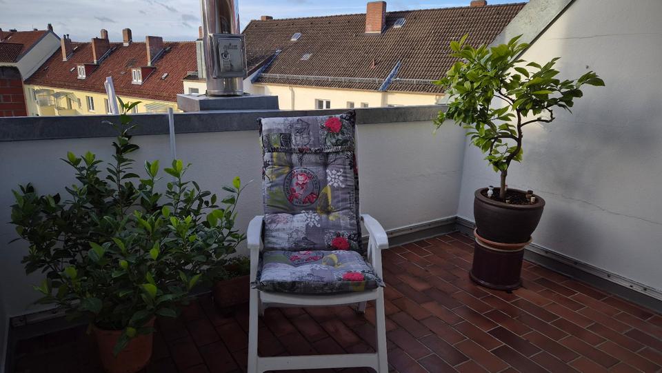 Dachgeschoßwohnung Hannover Bult - 4 Zimmer, 85 m&sup2;, 380.000&euro; | Angebot:23820904