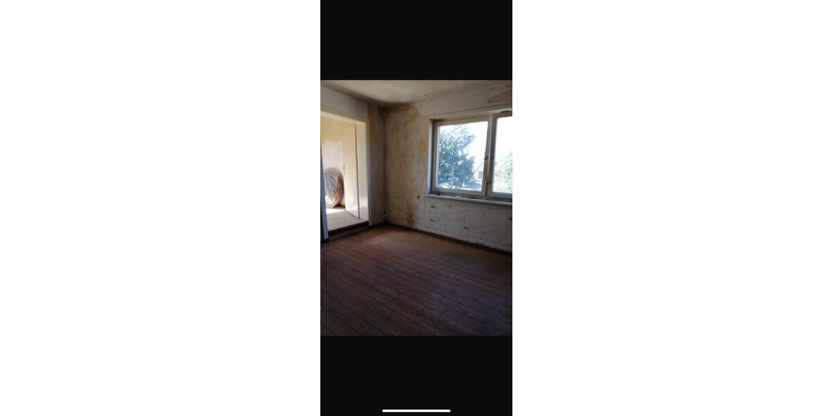 Einfamilienhaus Hannover Linden-Limmer - 25 Zimmer, 350 m&sup2;, 50.000&euro; | Angebot:26300004