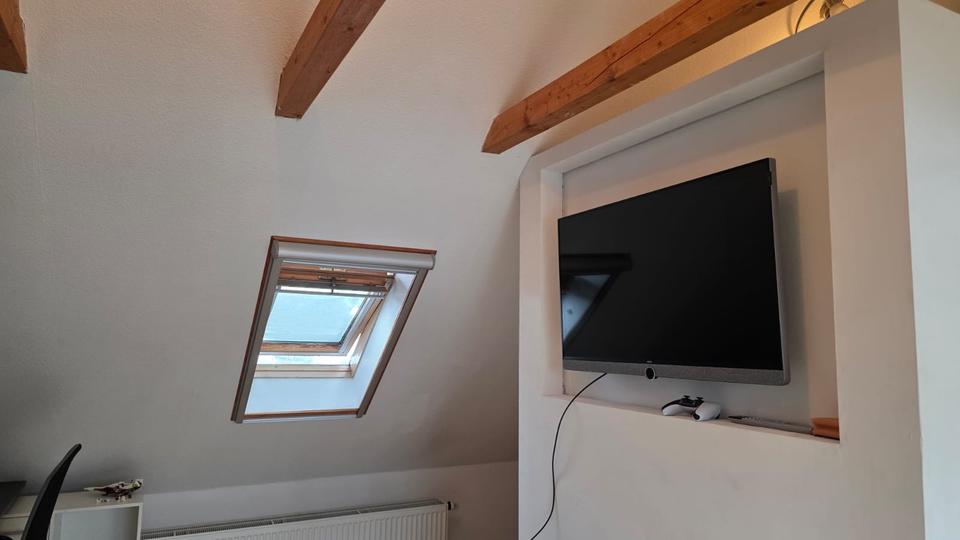 Dachgeschoßwohnung Hannover Buchholz-Kleefeld - 1 Zimmer, 16 m&sup2;, 495&euro; | Angebot:24654672