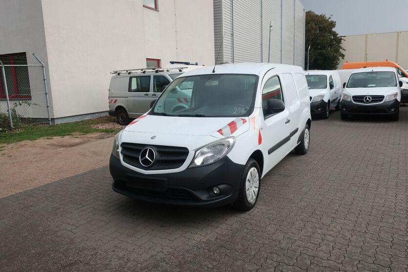 Mercedes-Benz Citan 144.100 km 6.900 € Hannover 30179