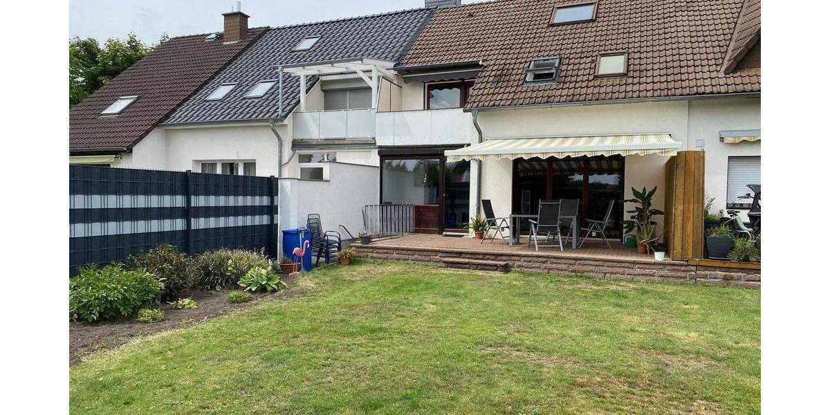 Großzügiges Reihenmittelhaus mit Garten & Garage in zweiter Reihe am Mittellandkanal 5 zimmer