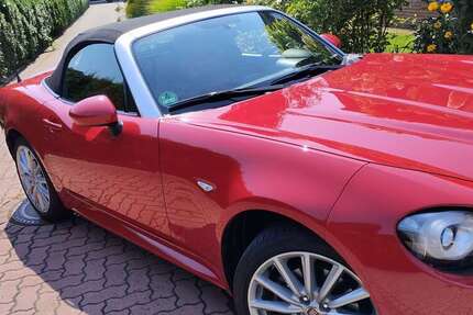 Fiat 124 Spider 33.500 km 18.700 € Wunstorf 31515