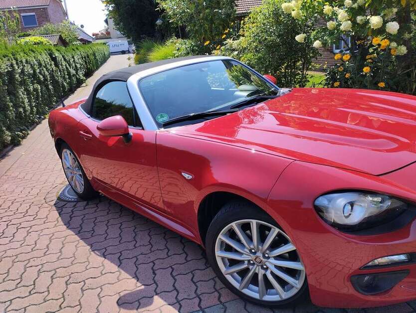 Fiat 124 Spider 33.500 km 18.700 € Wunstorf 31515