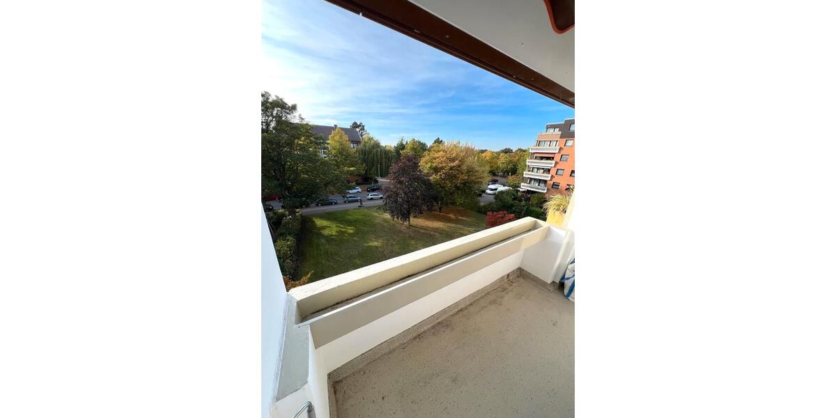 Etagenwohnung Hannover Bothfeld-Vahrenheide - 3 Zimmer, 82 m&sup2;, 1.200&euro; | Angebot:27603472